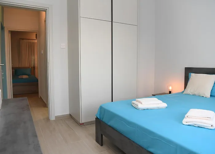 Alexis - Newly Renovated 2-bedroom With Swimming Pool *